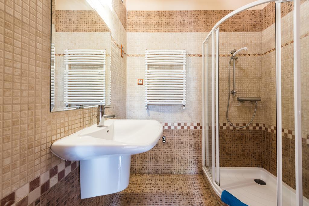 Szenti Vendeghaz Bed & Breakfast Gyor Exterior photo